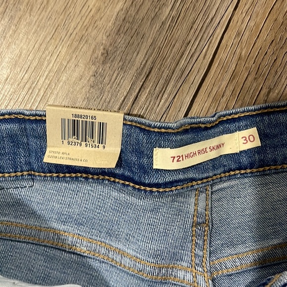 Levi’s 721 High-Rise Skinny Jeans size 30 - Picture 4 of 7
